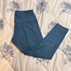 Lululemon wunder train contour leggings